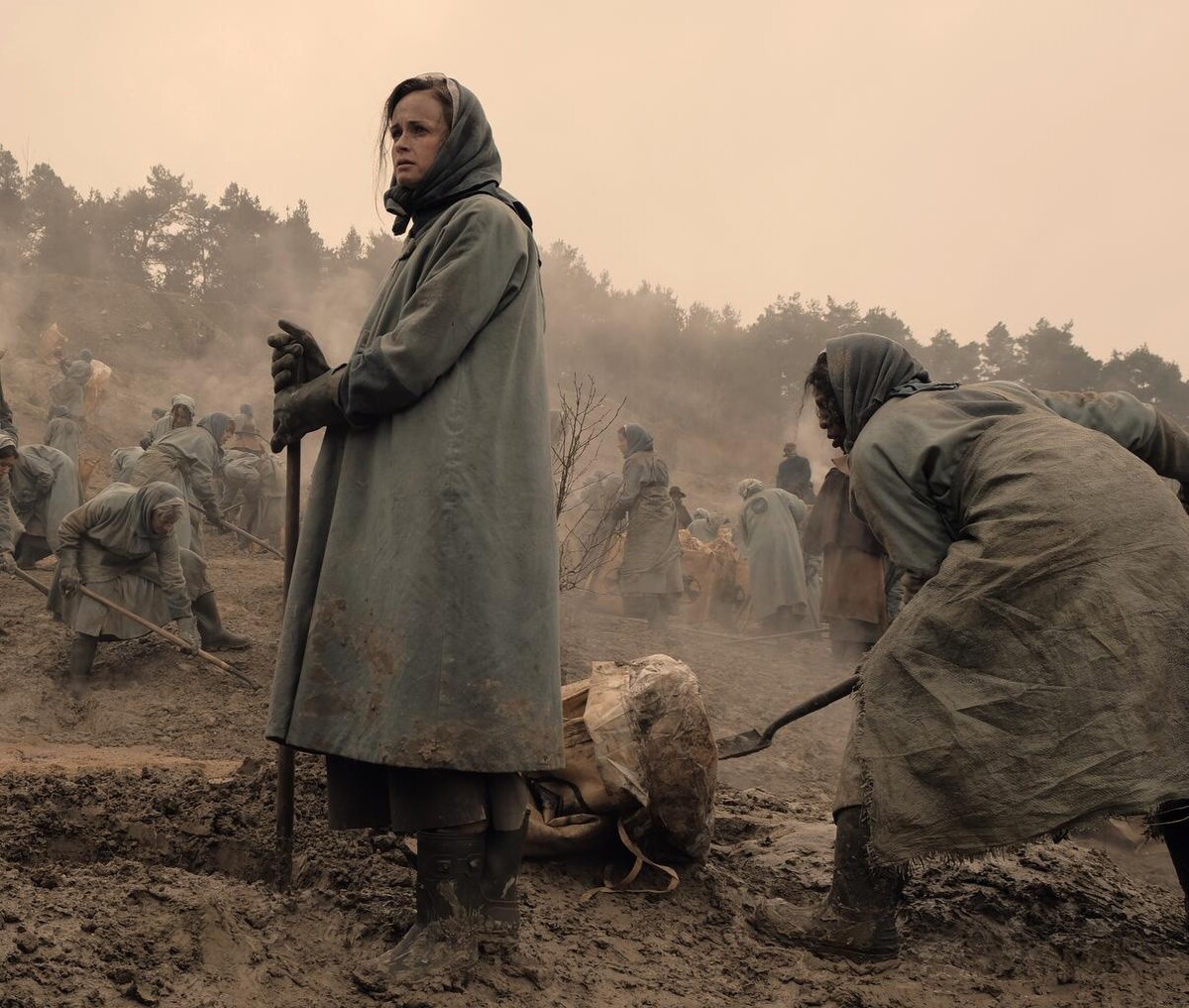 Alexis Bledel-gbxrt8