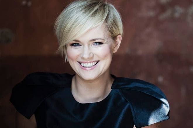 Cecelia Ahern - Facts, Bio, Career, Net Worth | AidWiki