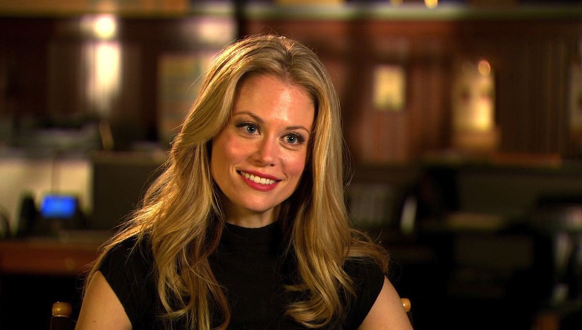 Claire Coffee - Facts, Bio, Career, Net Worth | AidWiki
