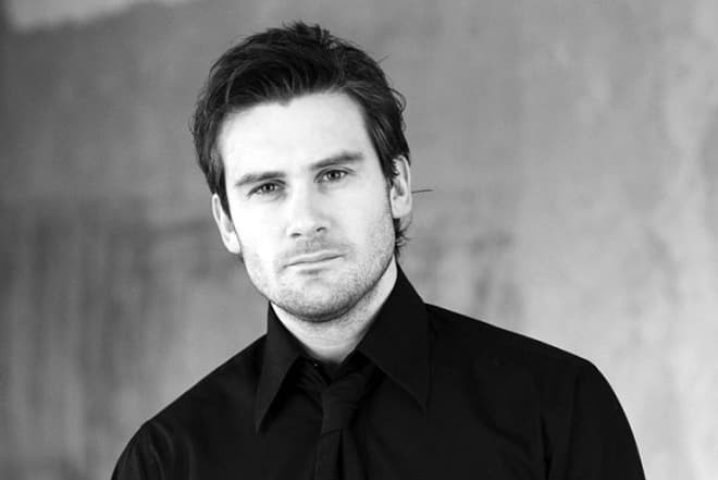 Clive Standen - Facts, Bio, Career, Net Worth | AidWiki