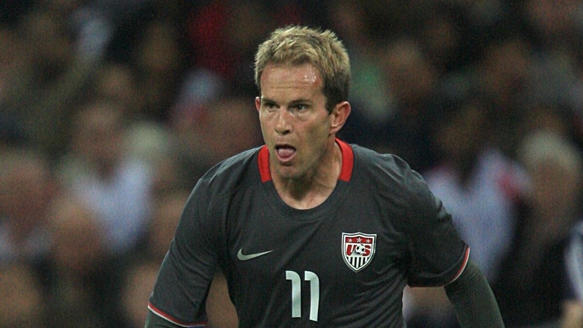 Eddie Lewis (american Soccer)