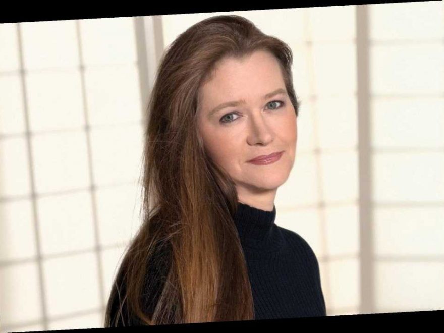 Johanna Lindsey Facts, Bio, Career, Net Worth AidWiki