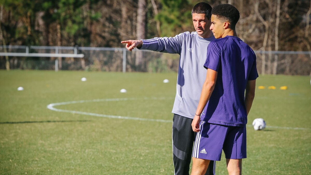 John Bradford (soccer)