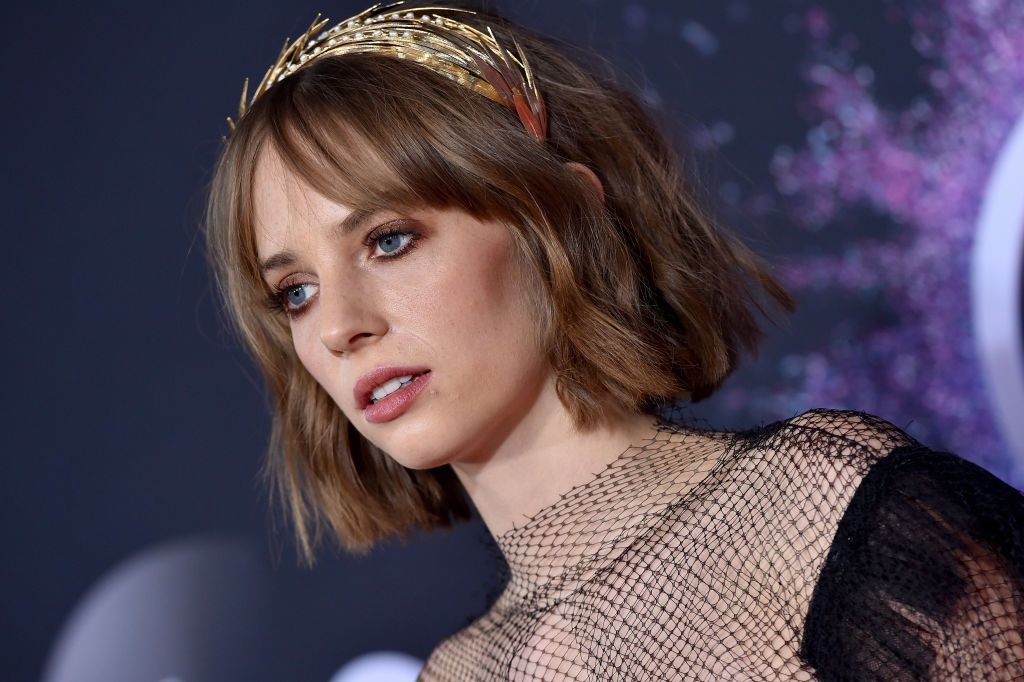 Maya Hawke Facts, Bio, Career, Net Worth AidWiki