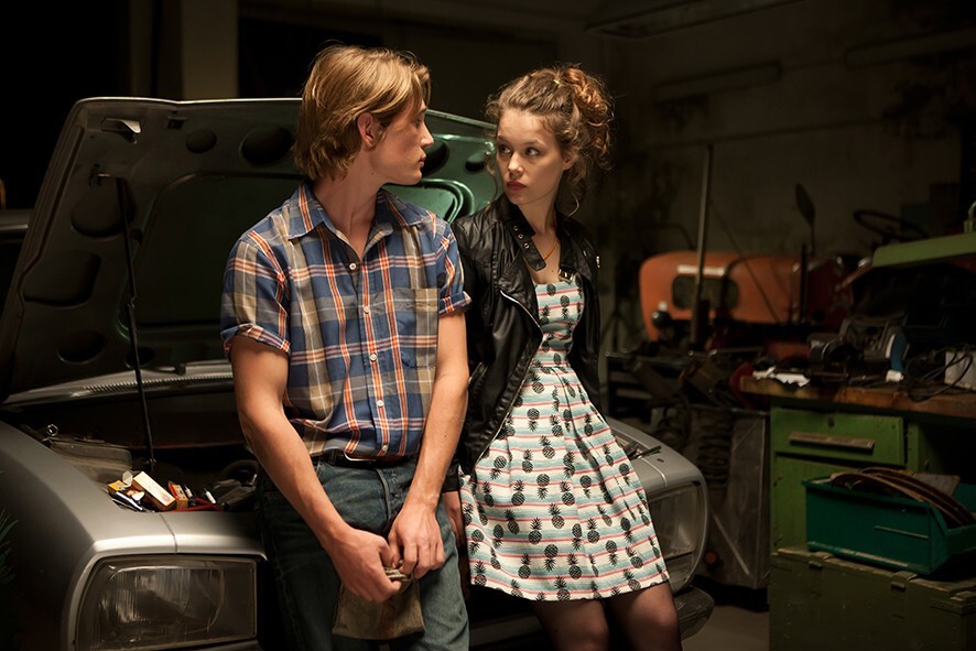 Paula Beer-vanessa129