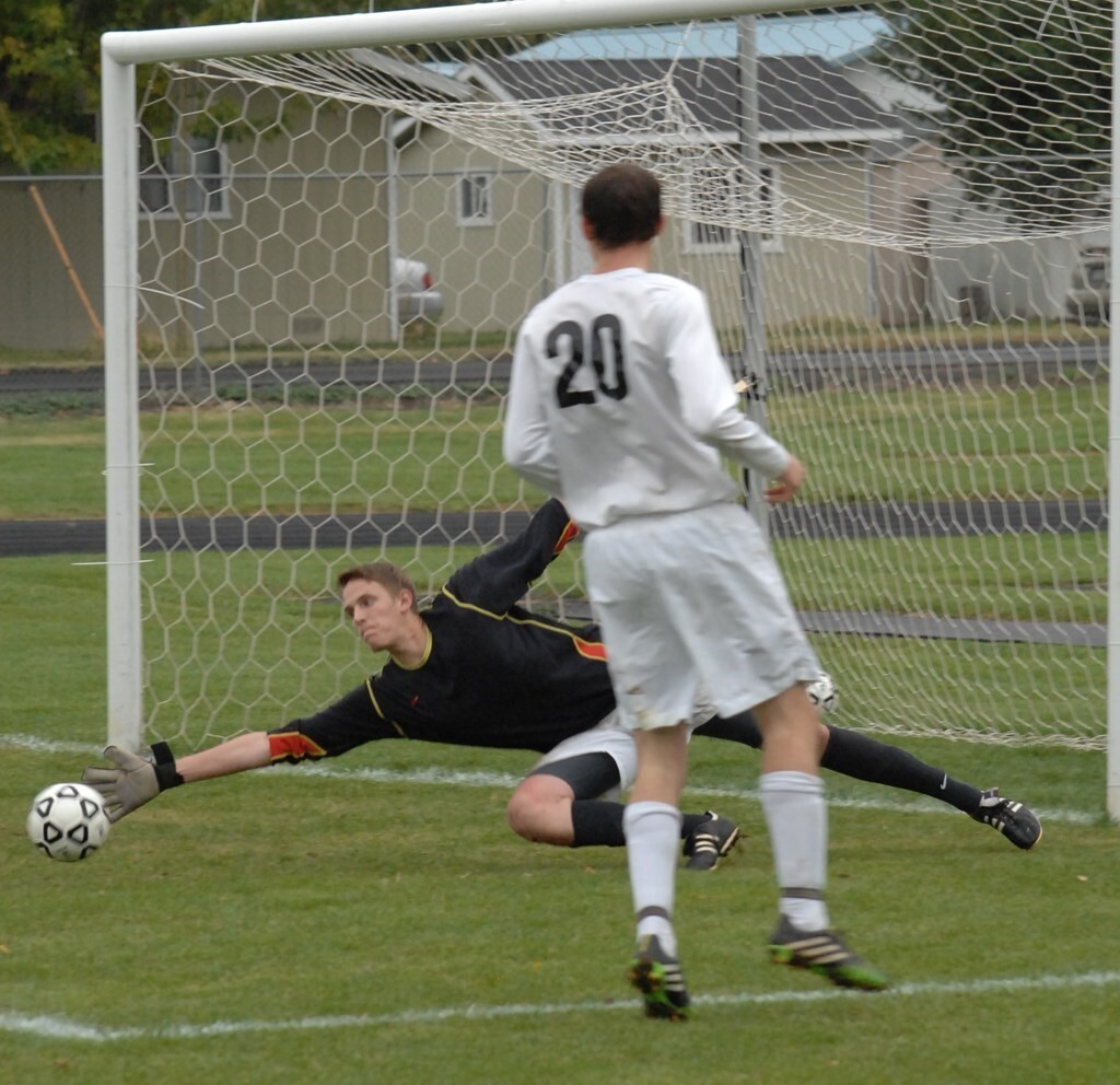 Tony Johnson (soccer)