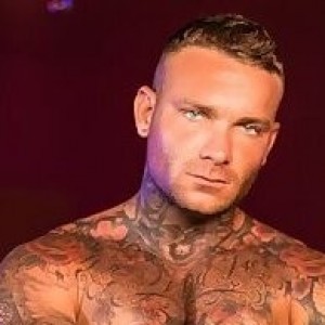 Billy Essex-frantz_julia