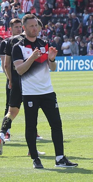Alex Morris (Footballer)