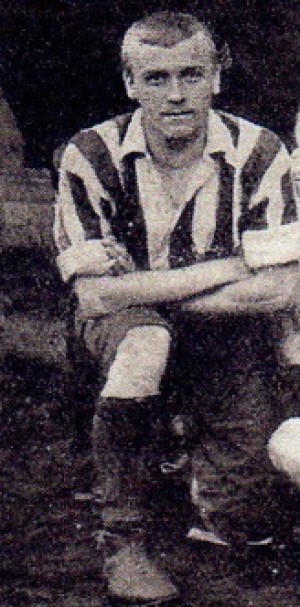 Dick Evans (Footballer)-xNiegrzecznyAniolekx