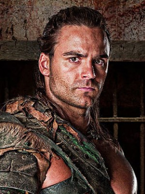 Dustin Clare-maria1995