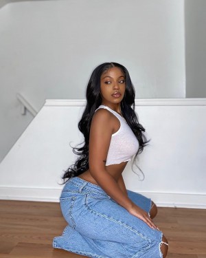 Mia Moore - Facts, Bio, Career, Net Worth AidWiki