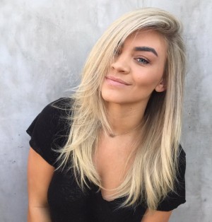 Nikki Blond
